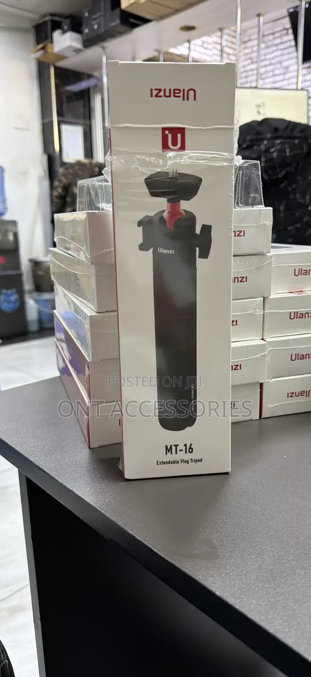 Ulanzi MT-16 Tripod and Selfie Stick - 1