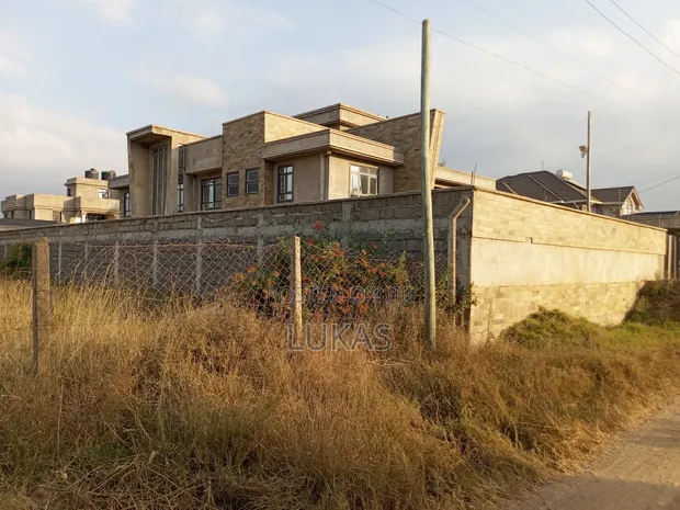 6-Bedroom Maisonette in Kenedia, Mavoko for Sale - 1