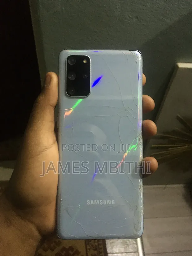 Samsung Galaxy S20+ 5G 128GB Kijivu - 1