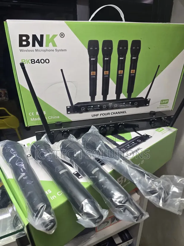 BNK BK8400 UHF 4-Channel Wireless Microphone System - 1