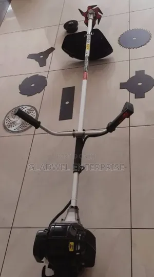 Kato 8-in-1 Brush Cutter ya Petroli (4-Stroke)