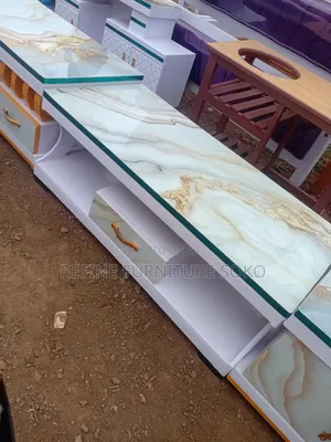 Meza ya Kahawa ya Kisasa