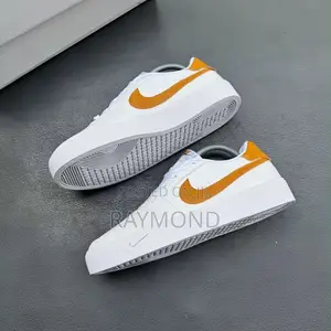 Nike Court