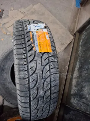 Joyroad 265/70R17 Tyre