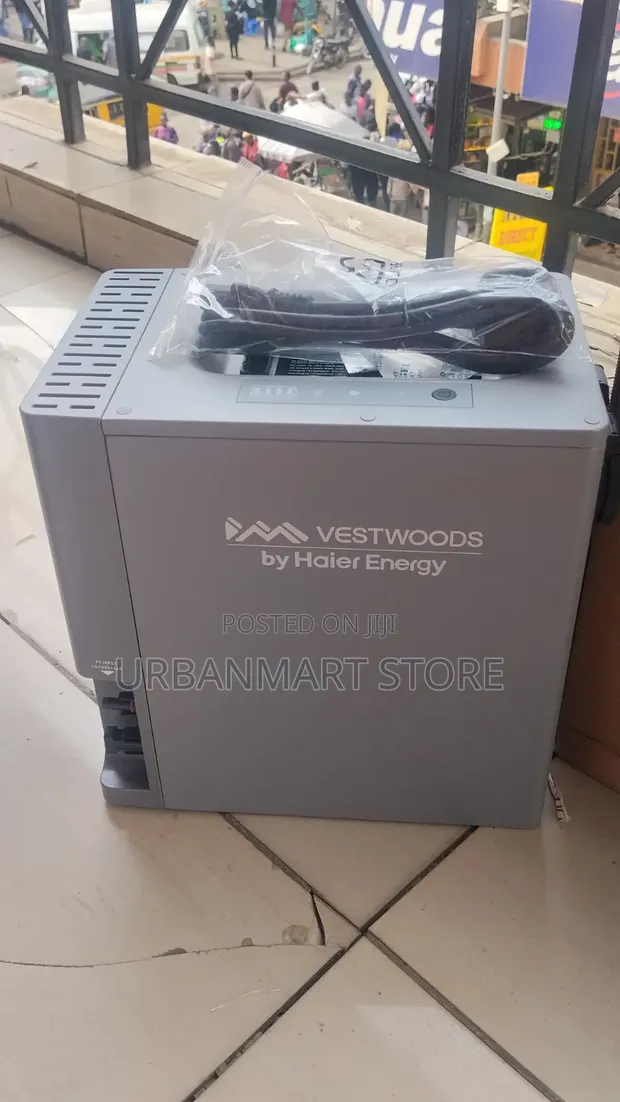Vestwoods 2009Wh Portable Backup Generator 1000W Output - 1
