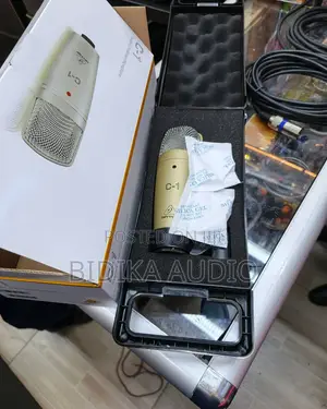 Behringer C-1 Studio Condenser Microphone Halisi