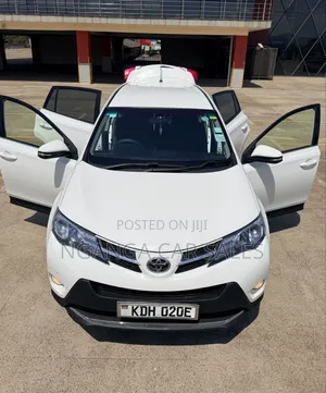 Toyota RAV4 2014 Nyeupe