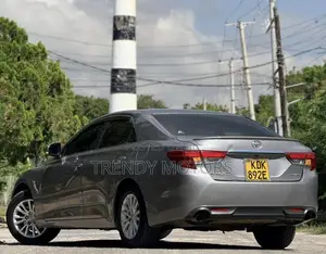 Toyota Mark X 2014 Kijivu