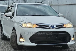 Toyota Corolla Fielder Hybrid 2019 Pearl