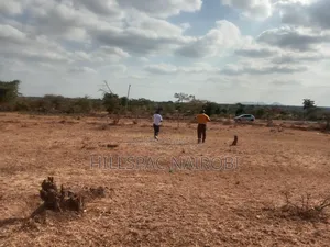 70x100 Plot for Sale in Matuu