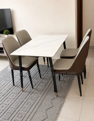 Meza ya Kahawa ya Mstatili