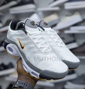 Nike Air Max Plus TN - White/Grey