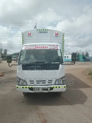 Isuzu NKR Local Assembly 2015 Lori la Chakula