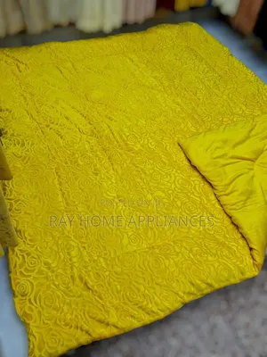 Plain Woolen Duvet 6x6