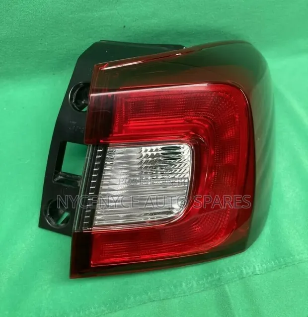 Subaru Levorg Tail Light - 1