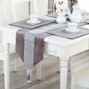 6-Piece Table Mats and 1-Piece Table Runner Set
