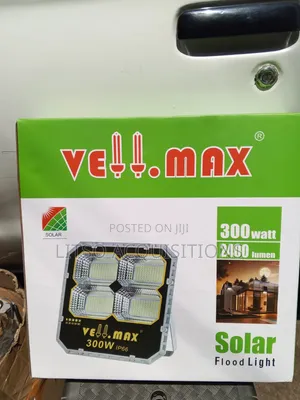 VellMax 300W Solar Flood Light 2400LM IP66 Outdoor Security Lamp