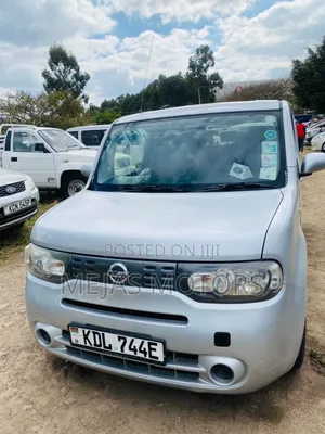 Nissan Cube 2015 Nyeupe