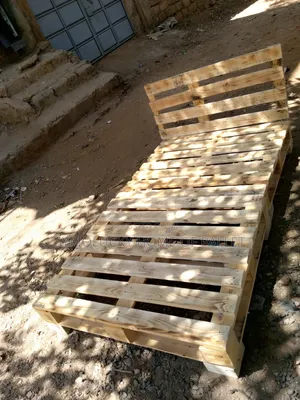 Mexican Modern Pallet Bed 4x6