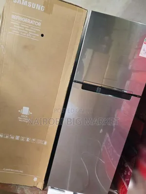 Samsung Friji la Juu la Freezer 226L
