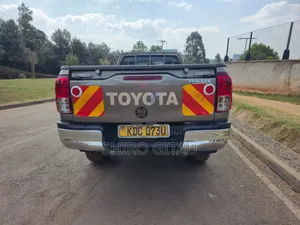 Toyota Hilux GD6 2400cc 2021