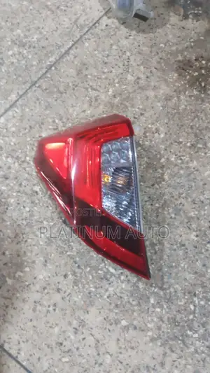 Honda Fit Shuttle 2015 Back Light