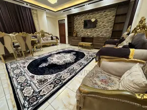 Apartment ya Vyumba 4 na Samani Sydney Residence, Parklands/Highridge
