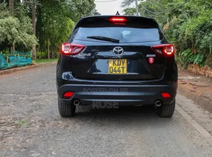 Mazda CX-5 2016 Nyeusi