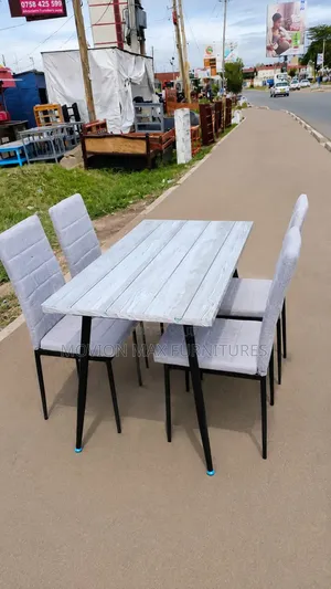 Seti ya Meza ya Kula Rangi ya Kijivu