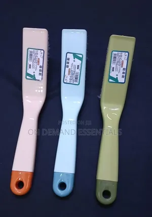 Long Soft Brush