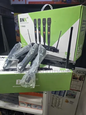 BNK BK8400 UHF Mfumo wa Maikrofoni 4-Chaneli Isiyo na Waya