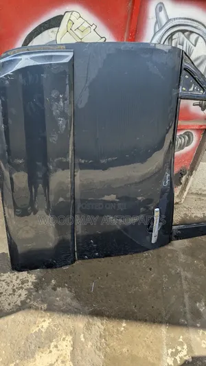 Mlango wa Mbele wa Kushoto wa Nissan Serena 2014