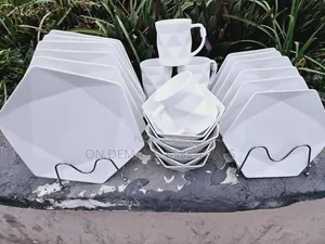 Seti ya Vyombo vya Chakula Hexagonal PCS 24