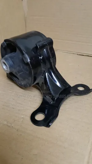 Honda CRV RD8 Manual Gearbox Mounting