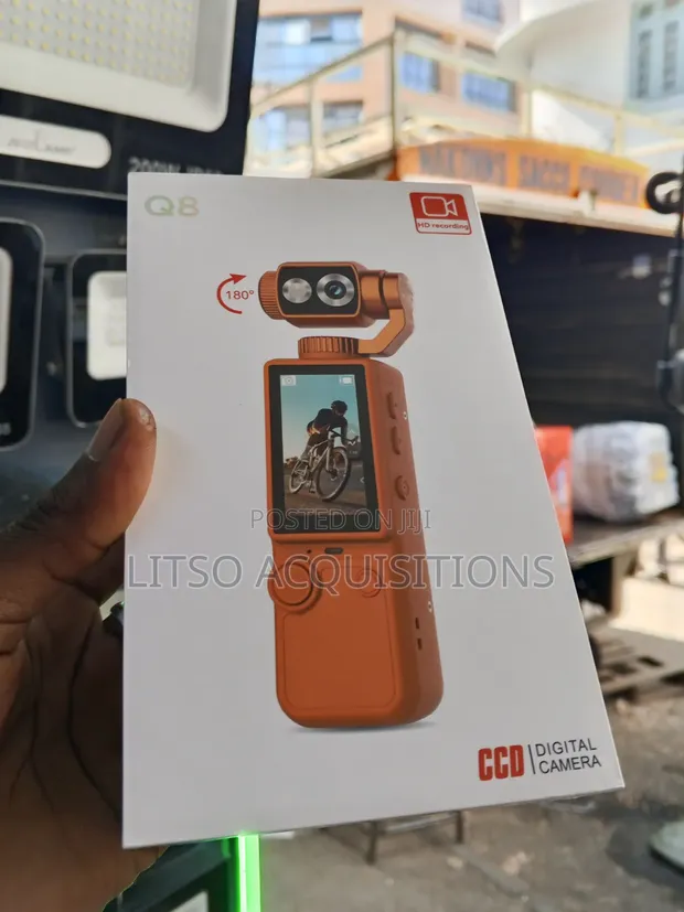 Q8 Portable Digital Camera 180° HD Recording Vlogging Camera - 1