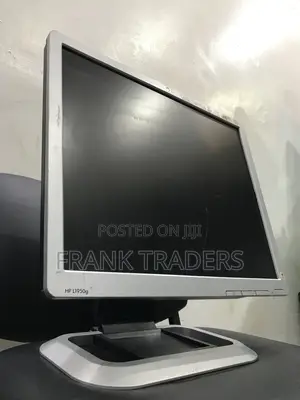 HP 19 Inch Square Monitor