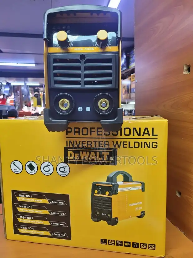 Mashine ya Kuchomea Dewalt 500 Amps - 1