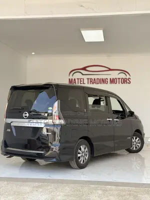 Nissan Serena 2019 Nyeusi