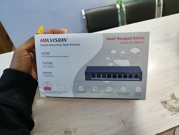 Hikvision 8 Port DS-3E1309P-EI/M Smart PoE Switch - 1