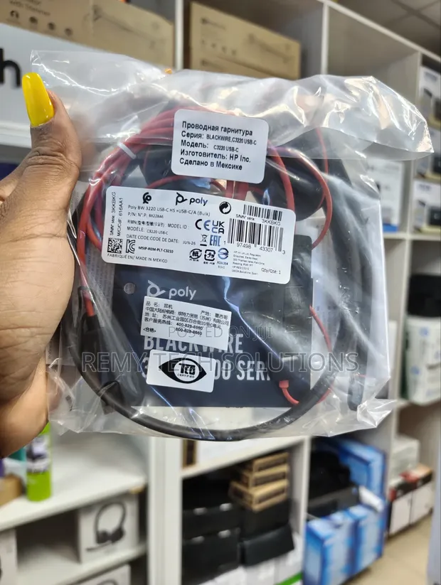 Poly Blackwire 3220 Headset - 1