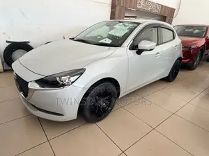 Mazda Demio 2019 XDL