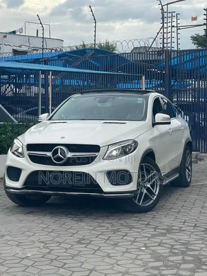 Mercedes-Benz GLE-Class 2019 Rangi Ya Kijani Kifuu