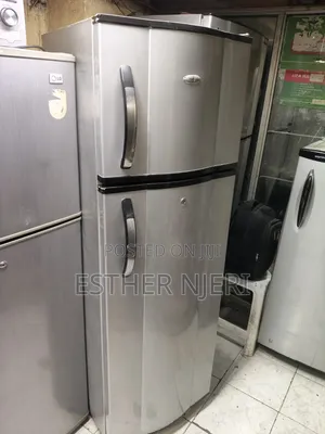 Friji la Whirlpool 300L