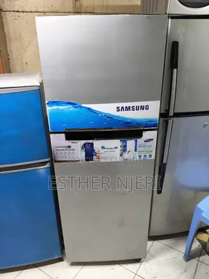 Samsung 300L Digital Inverter Fridge Iliyotumika
