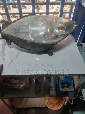 Mazda Demio 2005 Non-Xenon Headlight