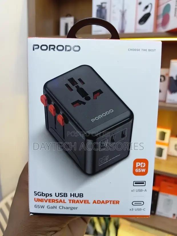Porodo Universal Travel GaN Quick Charger PD 65W - Black - 1