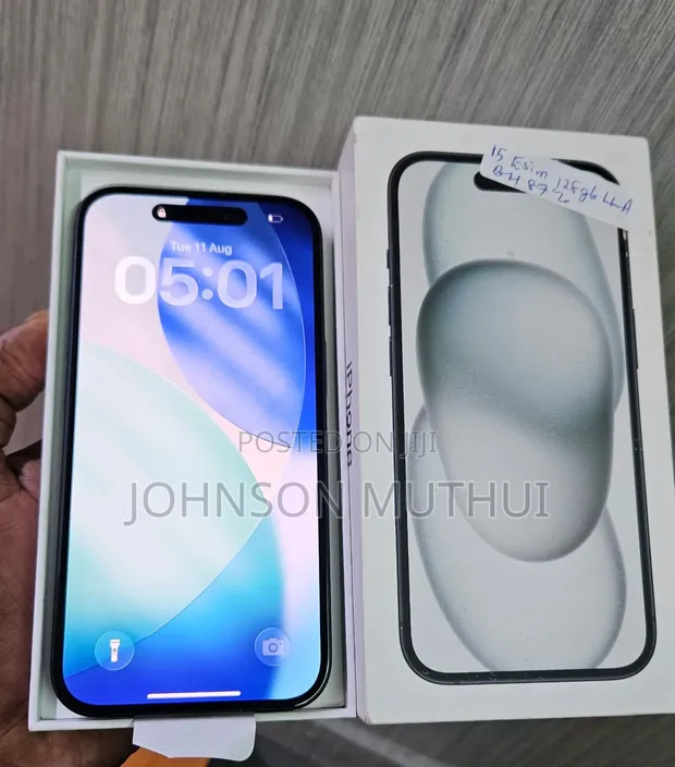 Apple iPhone 15 128GB Blue - 1