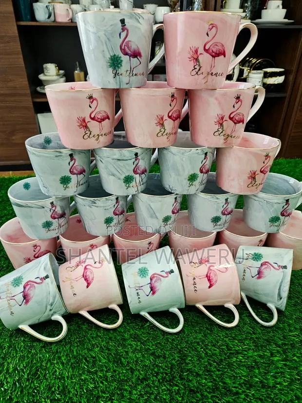Seti ya Vikombe vya Kauri Vyenye Ukingo wa Dhahabu (6pcs) - 1