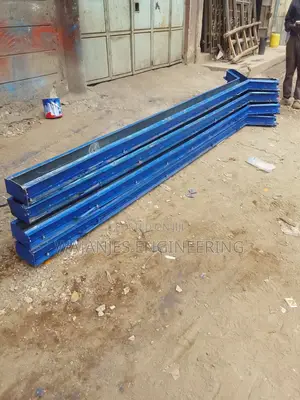 10FT Concrete Fencing Posts