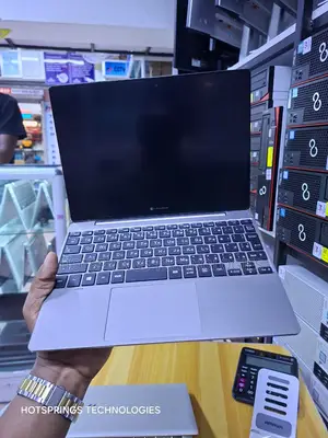 Laptop ya Toshiba 4GB Intel Celeron SSD 60GB